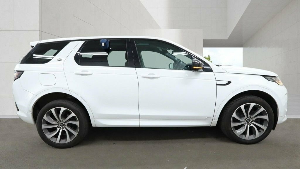 Land Rover Discovery Sport 1.5L R-dynamic Hse White #6