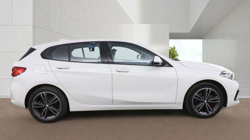 BMW 1 Series 1.5L Sport White #6