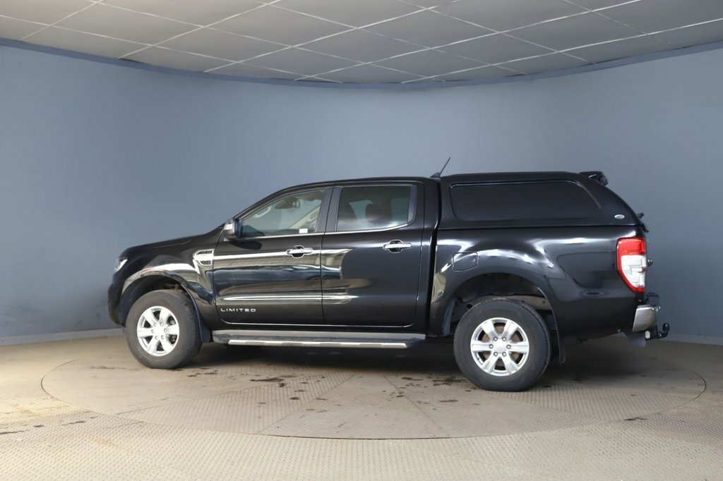 Ford Ranger 2L Limited Black #4