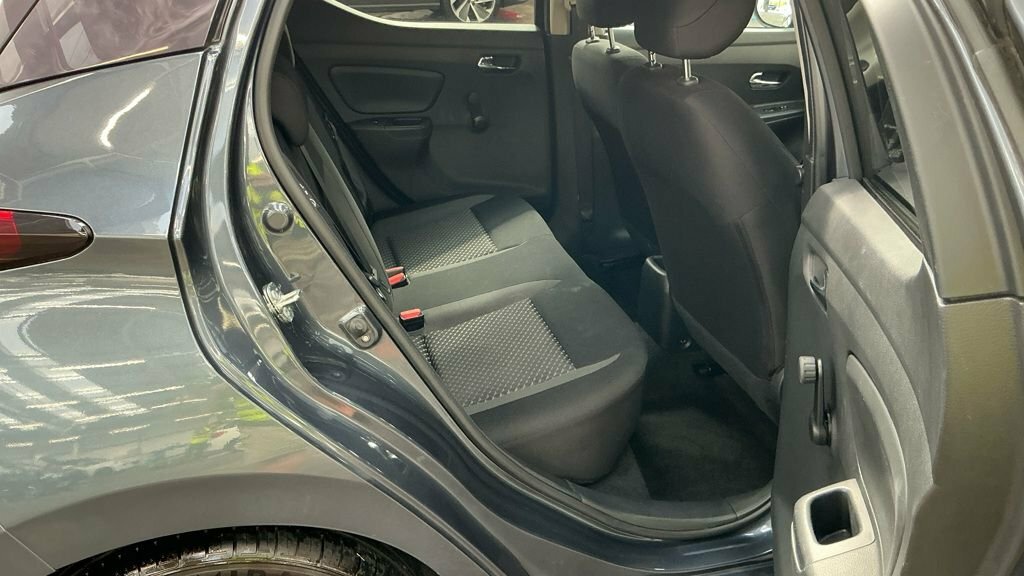 Nissan Micra Ig-t Tekna Black #11