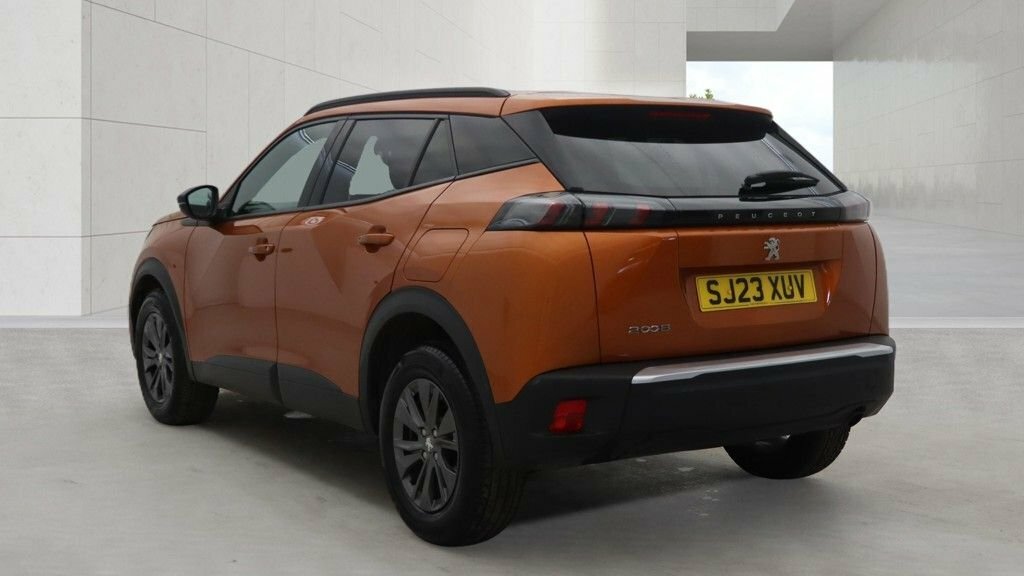 Peugeot 2008 1.2L Active Premium Orange #4