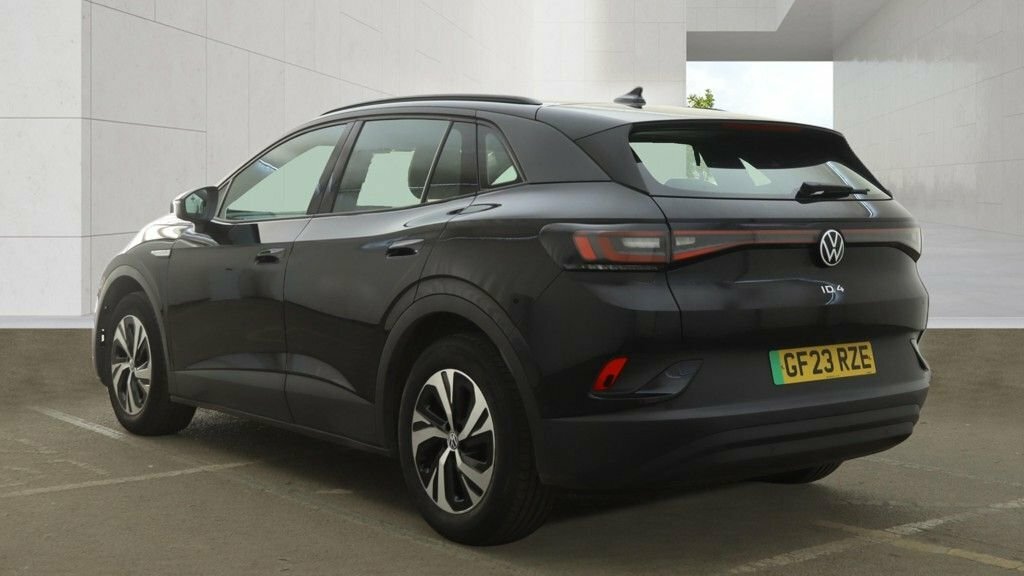 Volkswagen ID.4 Suv Black #3
