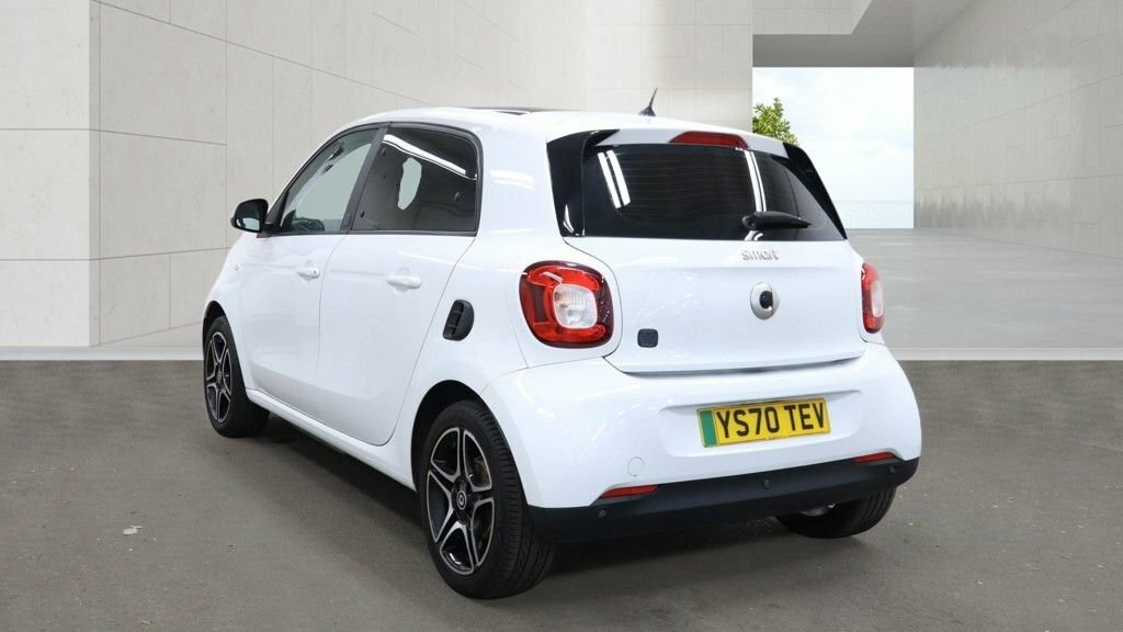 Smart Forfour Hatchback White #3