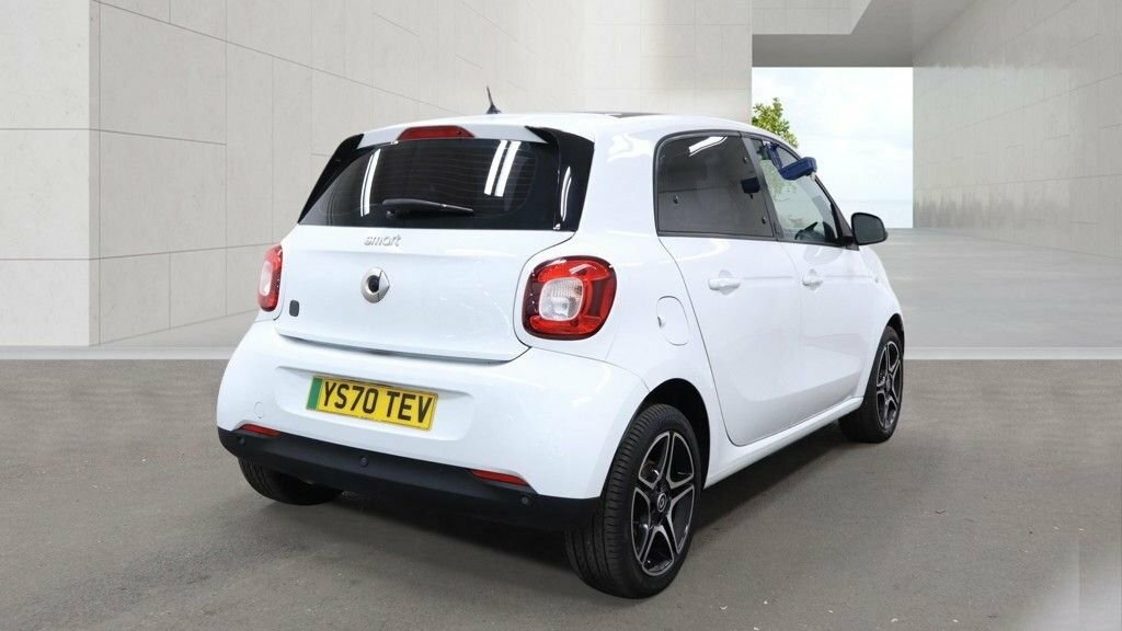 Smart Forfour Hatchback White #4
