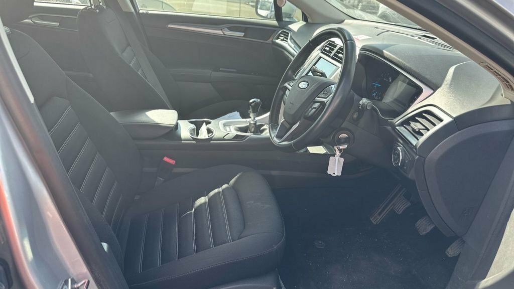 Ford Mondeo 2L Zetec Edition Grey #2