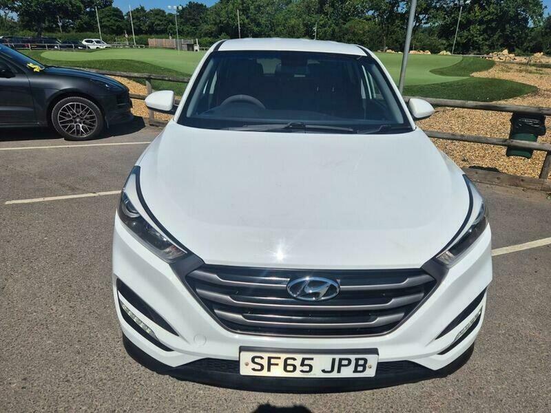 Hyundai Tucson 1.6 Gdi Blue Drive White #3