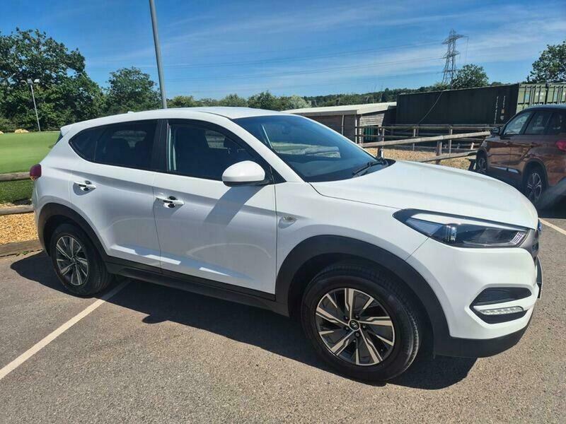 Hyundai Tucson 1.6 Gdi Blue Drive White #5
