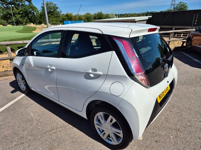 Toyota Aygo 1.0 Vvt-i X-cite 2 Blue #30