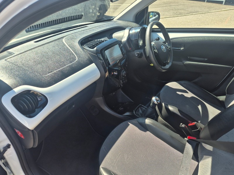 Toyota Aygo 1.0 Vvt-i X-cite 2 Blue #8