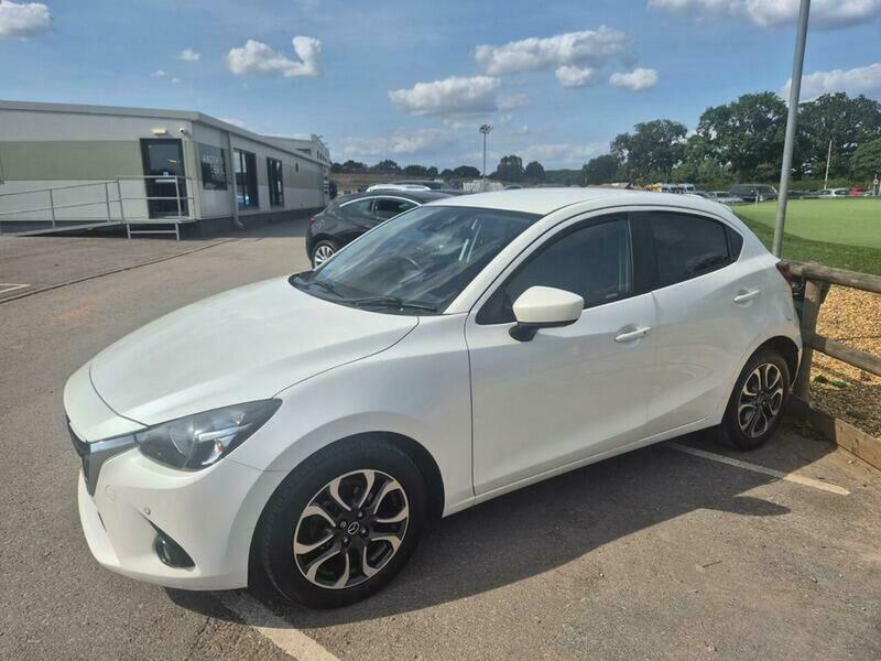 Mazda 2 1.5 Skyactiv-g Se-l Euro 6 S S Red #9