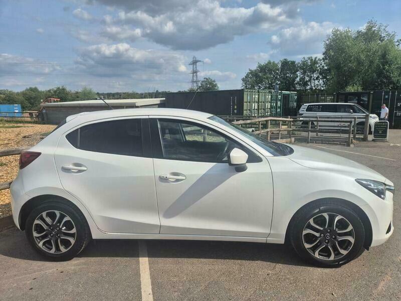 Mazda 2 1.5 Skyactiv-g Sport Nav White #5