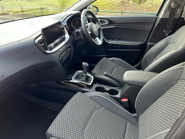 Kia Ceed 1.5T Gdi Isg 3 Silver #3