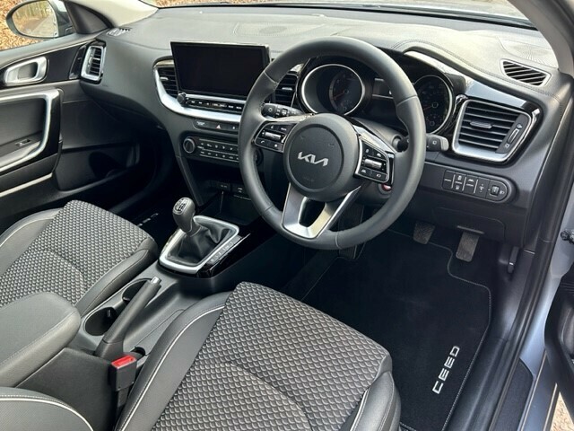 Kia Ceed 1.5T Gdi Isg 3 Silver #6