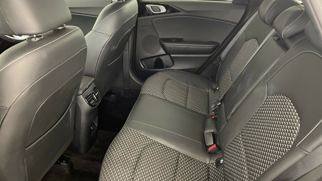 Kia Ceed 1.5T Gdi Isg 138 Gt-line S Dct Grey #12