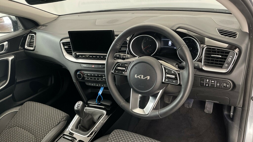 Kia Ceed 1.5T Gdi Isg 138 Gt-line S Dct Grey #7