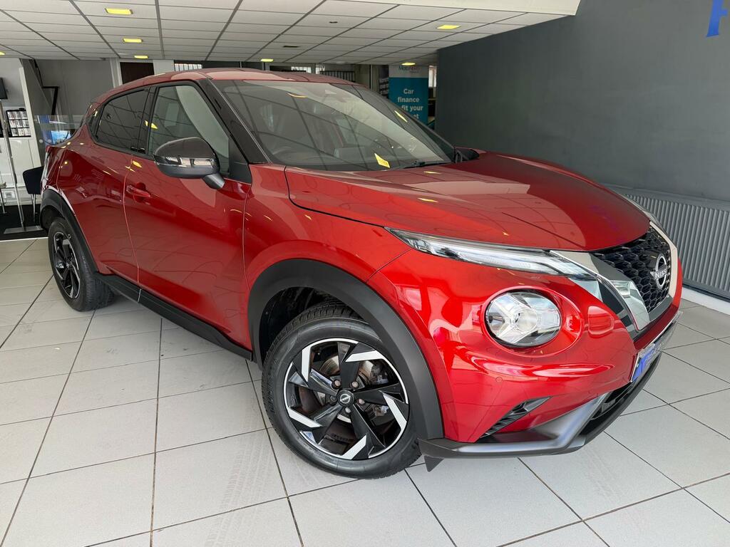 Nissan Juke 1.0 Dig-t Tekna 114Ps 5-Door White #1