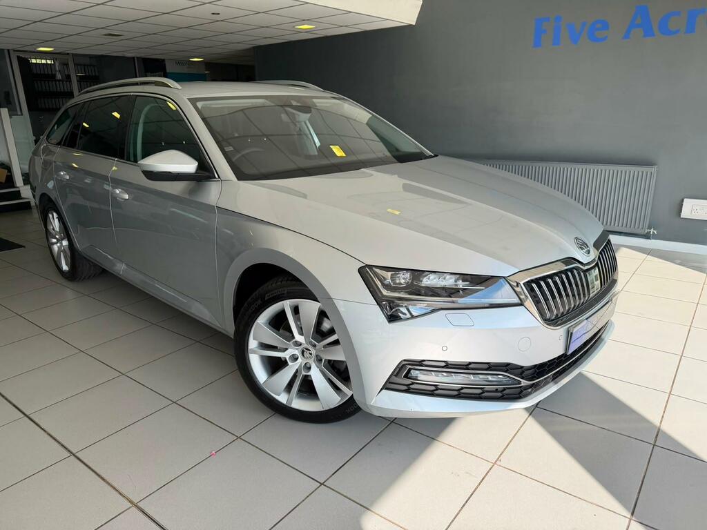 Skoda Superb Estate Silver