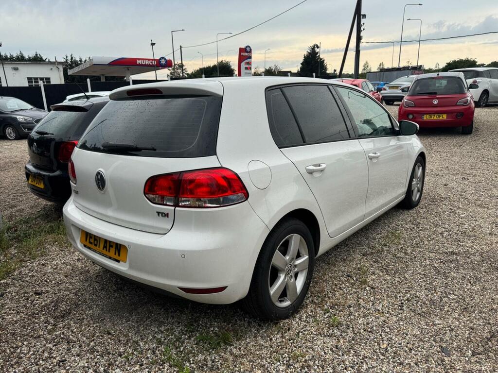 Volkswagen Golf Hatchback 1.6 Tdi Match Euro 5 201161 VE61AFN White #3