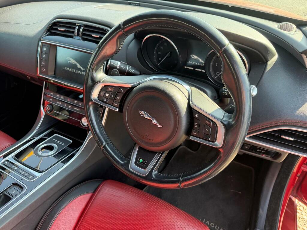 Jaguar XE 2.0D R-sport Euro 6 Ss Red #6