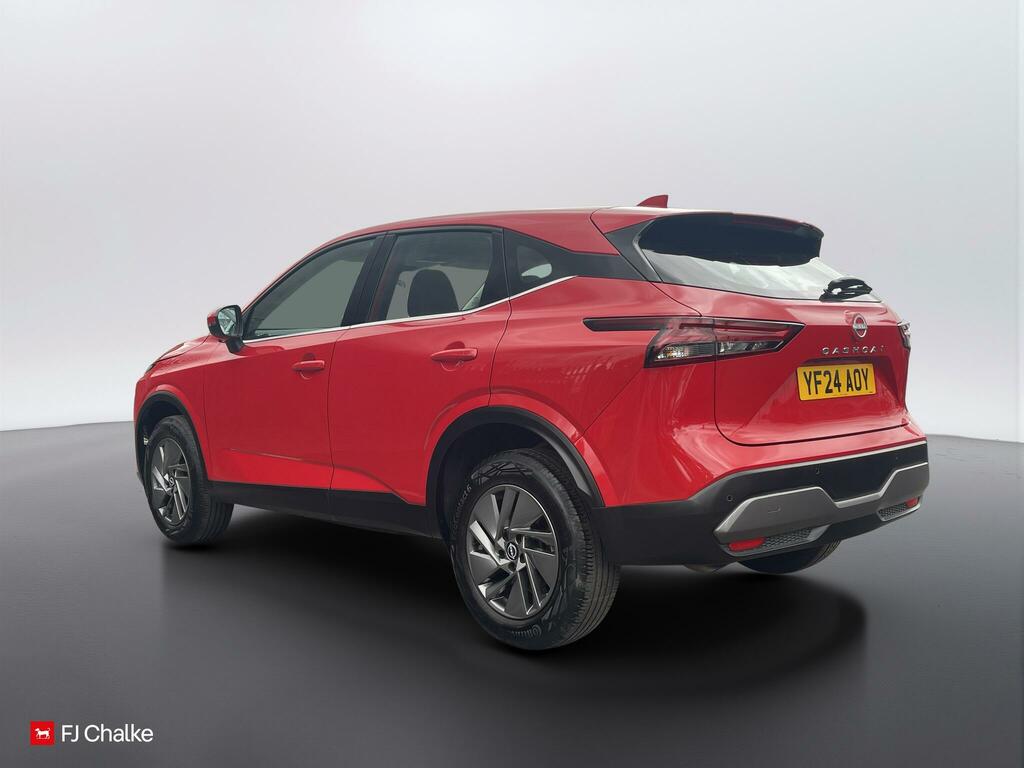 Nissan Qashqai 1.3 Dig-t Mhev Acenta Premium Euro 6 Ss YF24AOY Red #4
