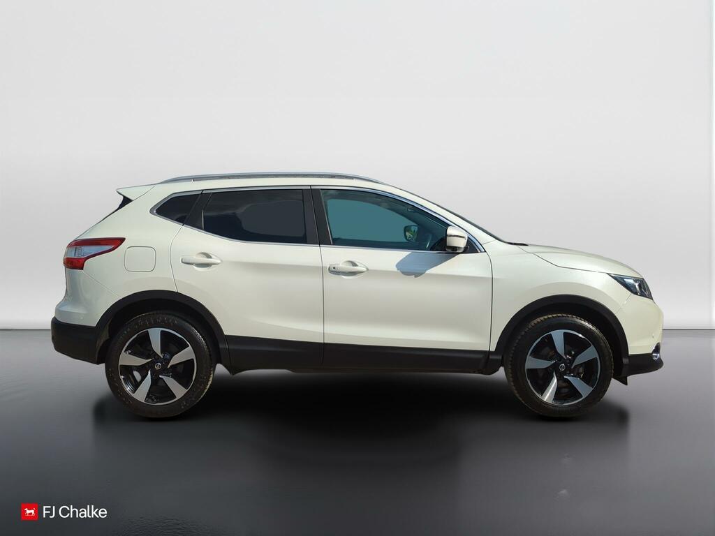 Nissan Qashqai 1.6 Dig-t N-vision 2Wd Euro 6 Ss White #2