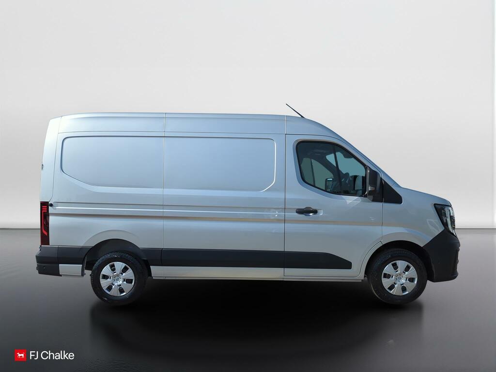 Nissan InterStar 2.0L Tekna L2h2 130Ps Silver #2