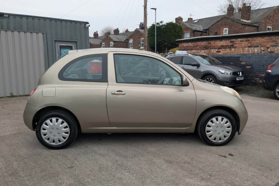 Nissan Micra 1.2 Se 80 Bhp Blue #4