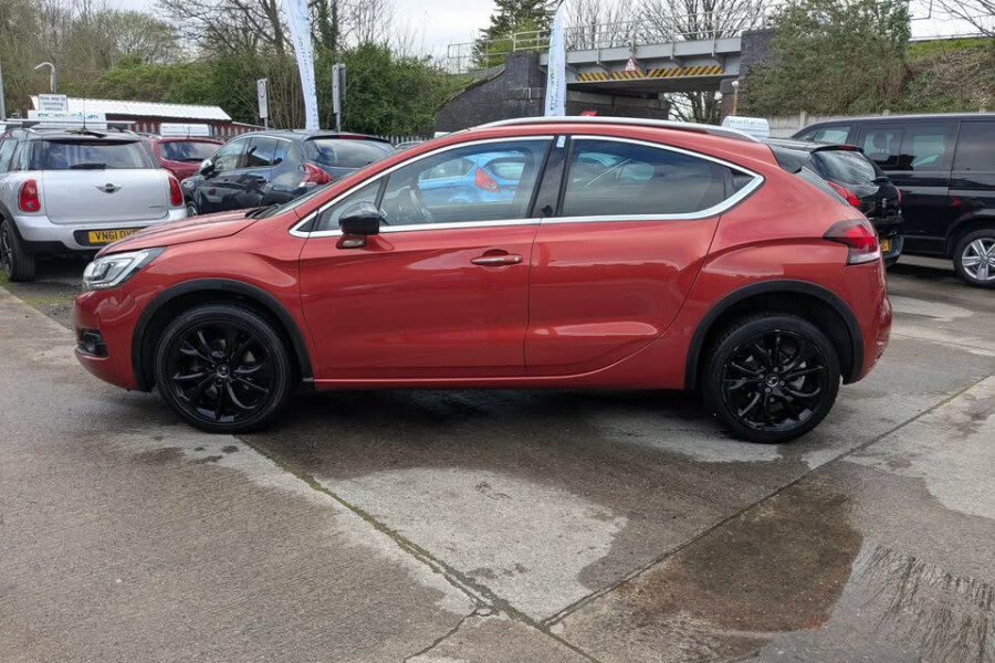 Citroen DS4 Hatchback Orange #4