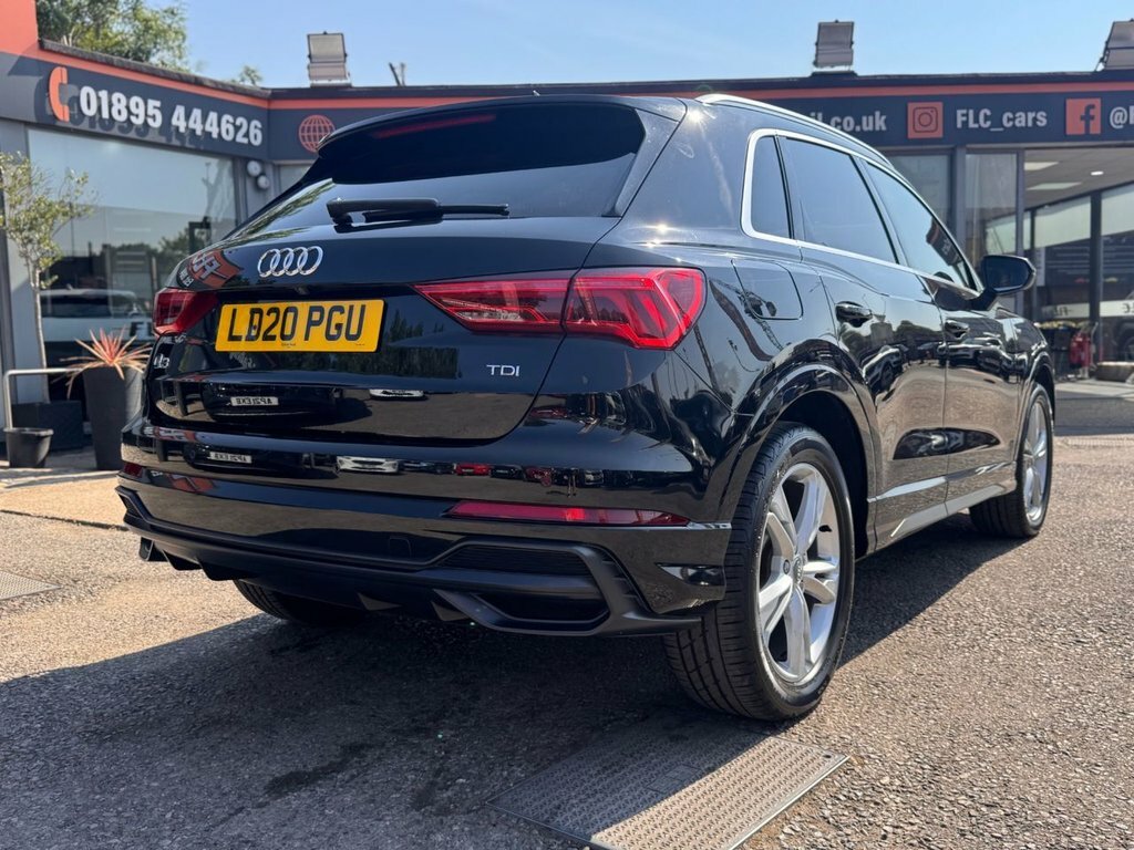 Audi Q3 2L S Line LD20PGU Black #3