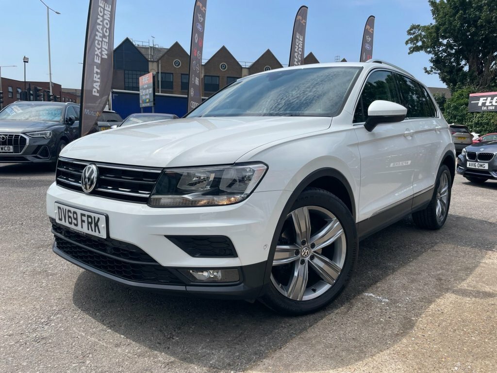Volkswagen Tiguan 1.5L Match DV69FRK White #3
