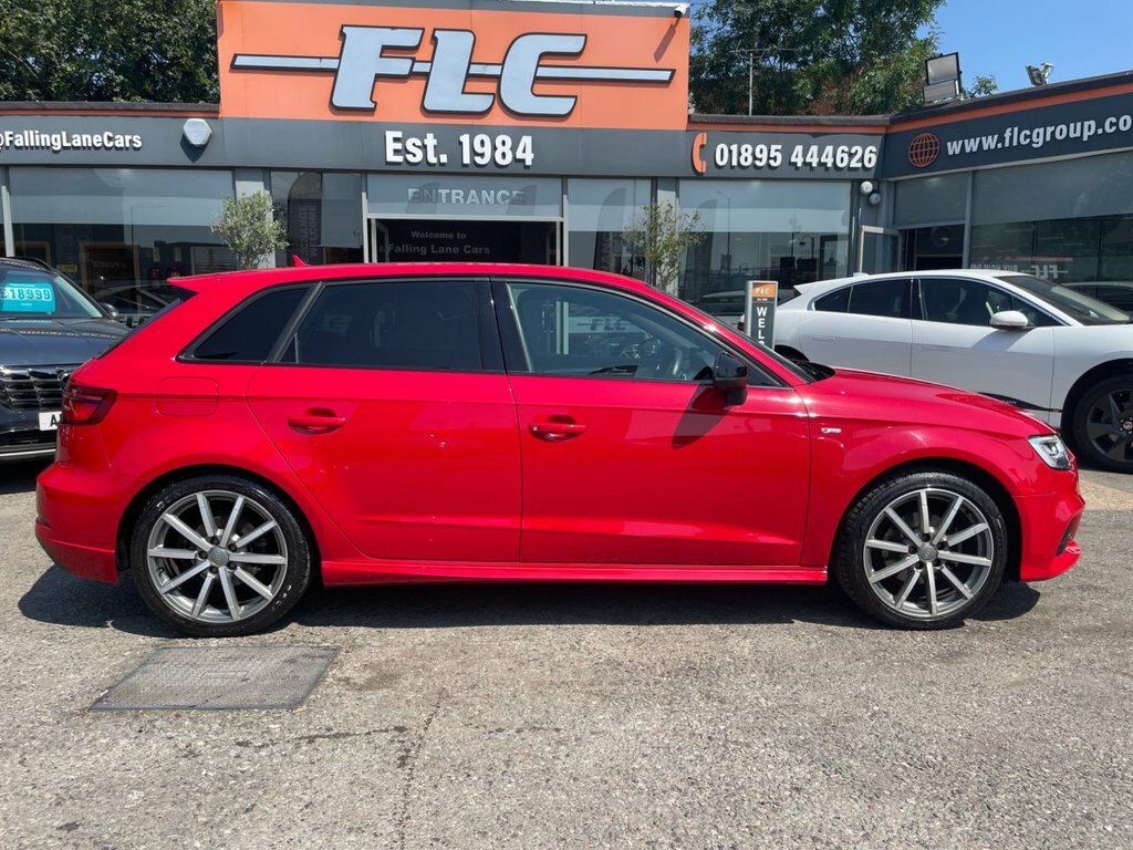 Audi A3 1L Black Edition DS18BSV Red #4