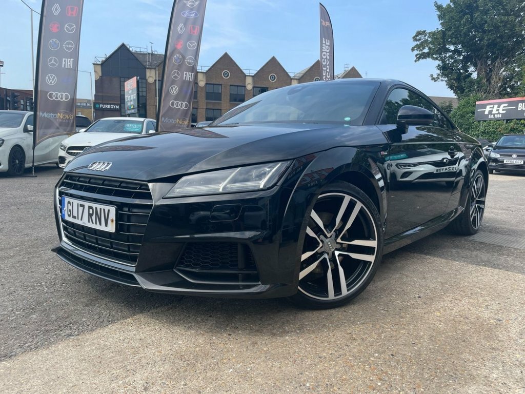 Audi TT 2L S Line Black #4