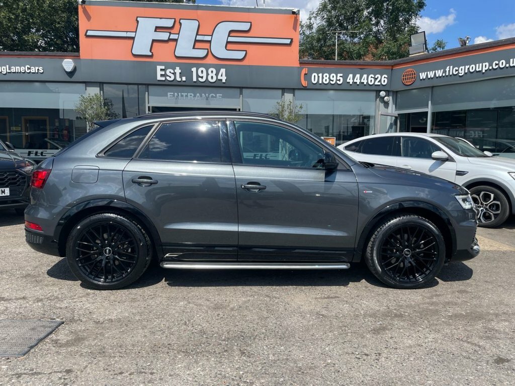 Audi Q3 2L Black Edition AF18UWP Grey #3