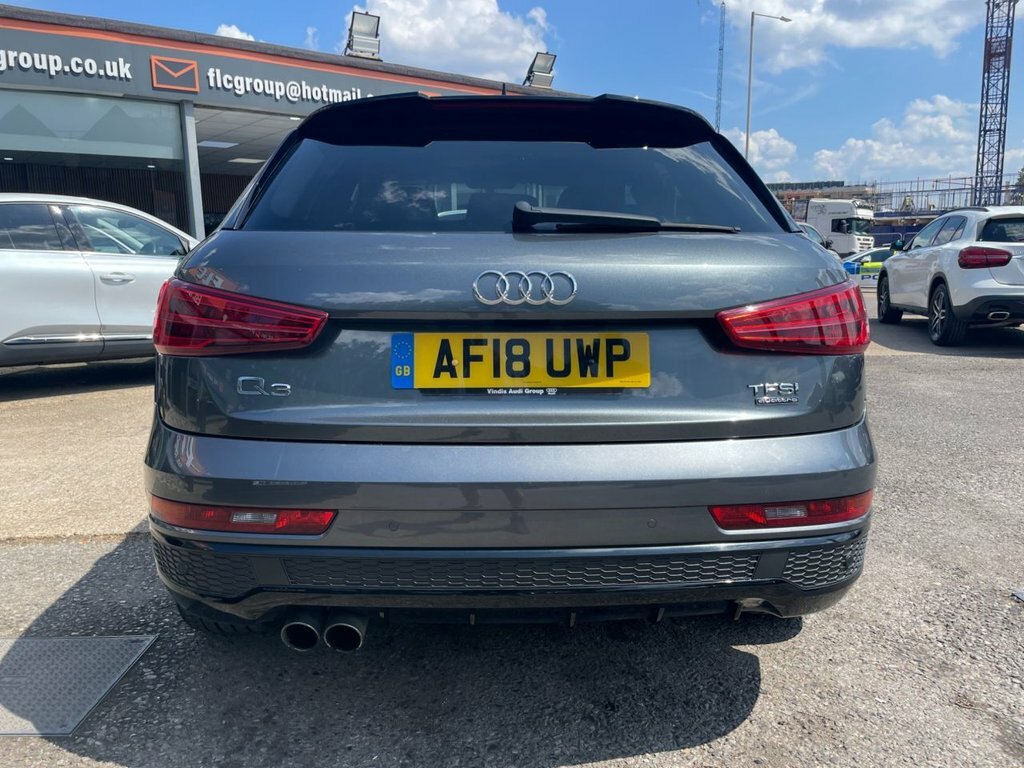 Audi Q3 2L Black Edition AF18UWP Grey #5