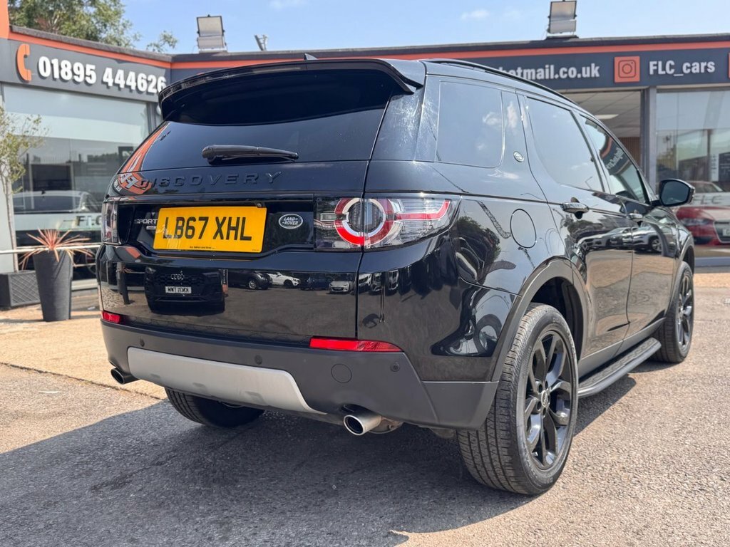 Land Rover Discovery Sport 2L Hse LB67XHL Black #5