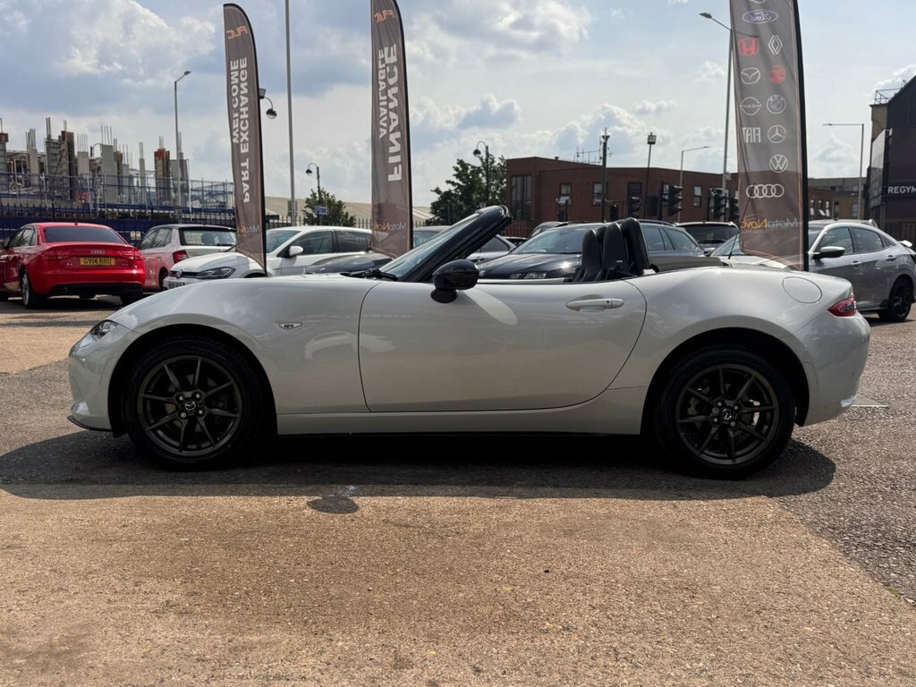 Mazda MX-5 1.5L Sport Nav White #6