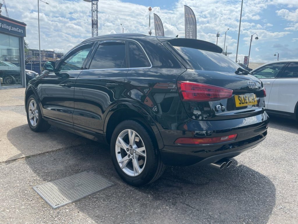 Audi Q3 1.4L Se Black #6