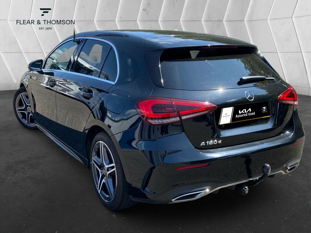 Mercedes-Benz A Class 2.0 A180d Amg Line Euro 6 Ss Black #3