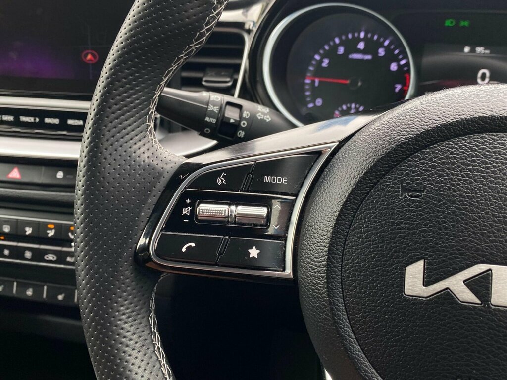 Kia Xceed 1.5T Gdi Isg 3 White #12