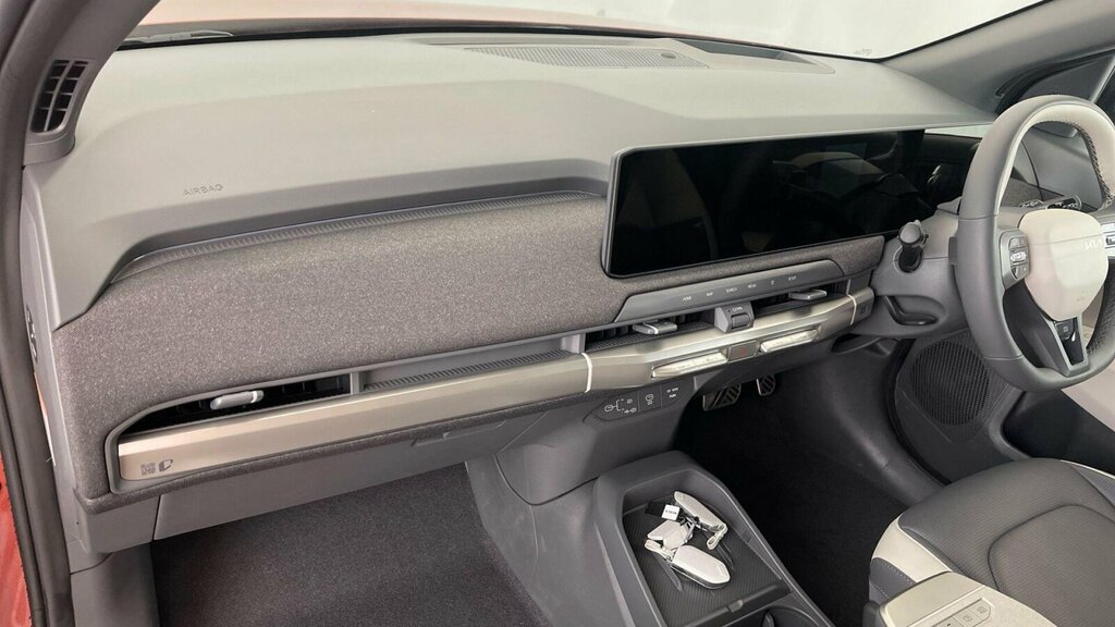 Kia EV3 150Kw Gt-line 81.4Kwh White #8