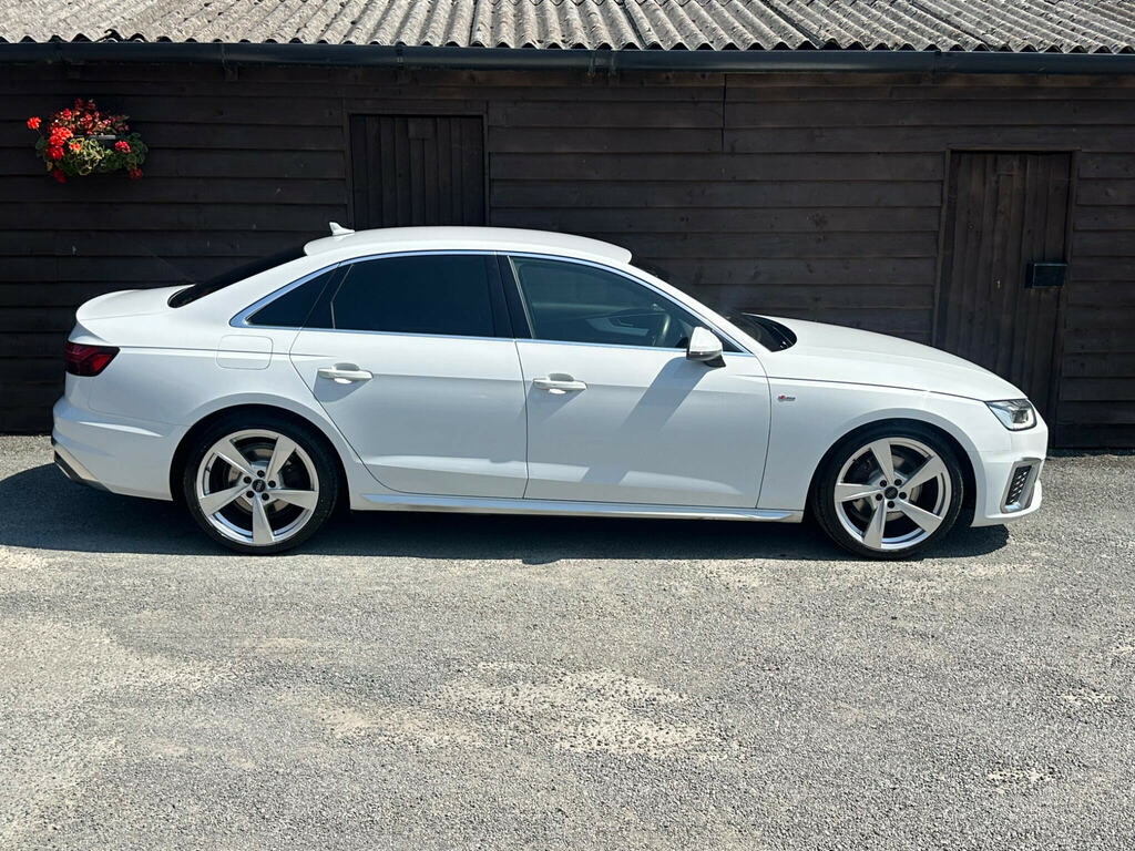 Audi A4 2.0 Tdi 35 S Line S Tronic Euro 6 Ss White #3