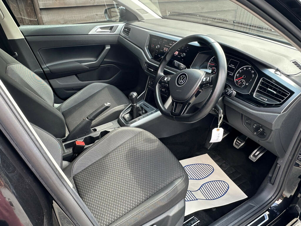 Volkswagen Polo Hatchback Silver #9
