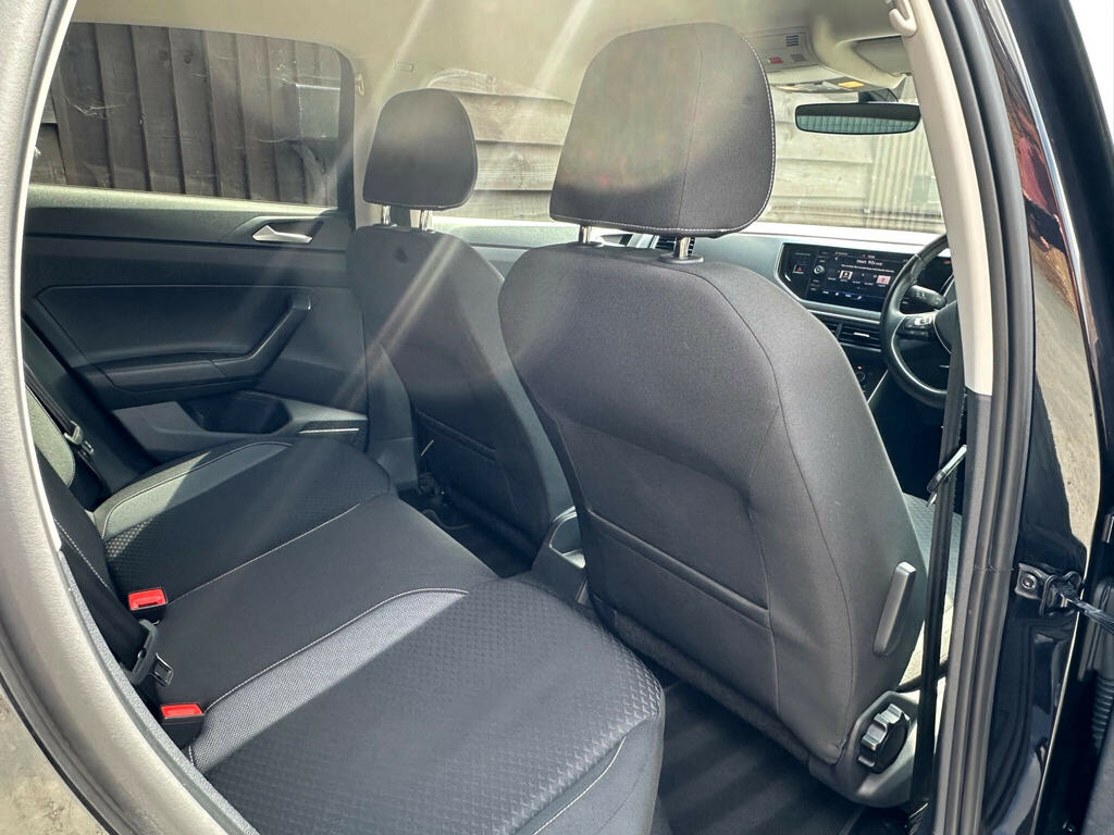 Volkswagen Polo Hatchback Silver #15