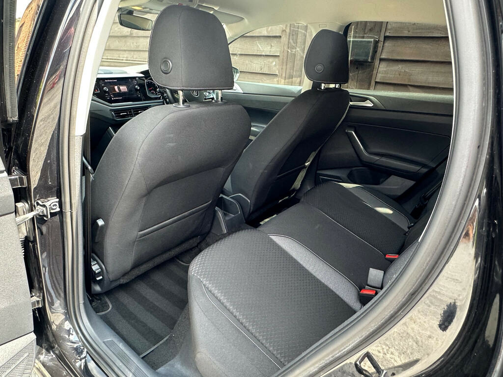 Volkswagen Polo Hatchback Silver #16