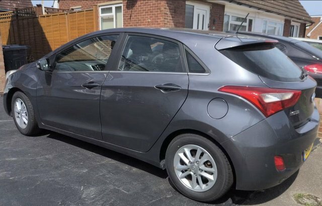Hyundai I30 1.6 Crdi Blue Drive Grey #4