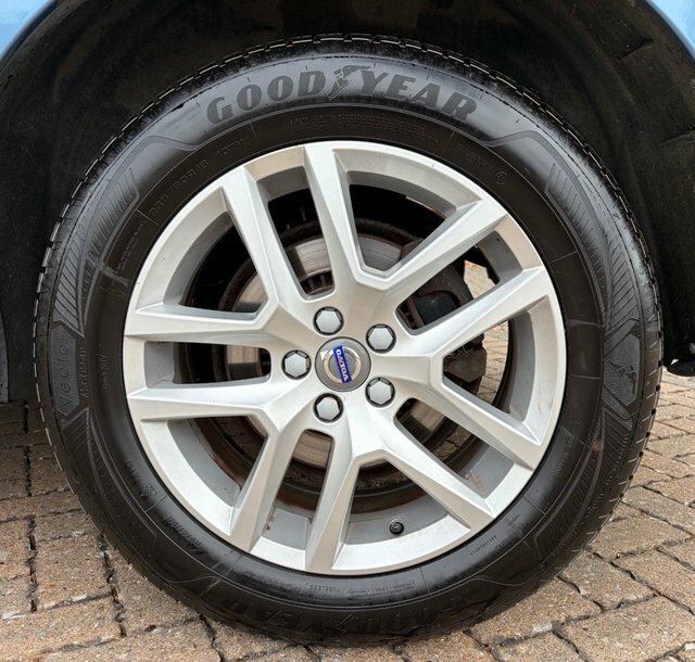 Volvo XC60 2.0 D4 Se Lux CP17LHL Blue #5