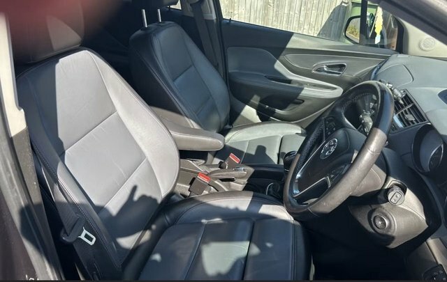 Volvo XC60 2.0 D4 Se Lux Blue #5