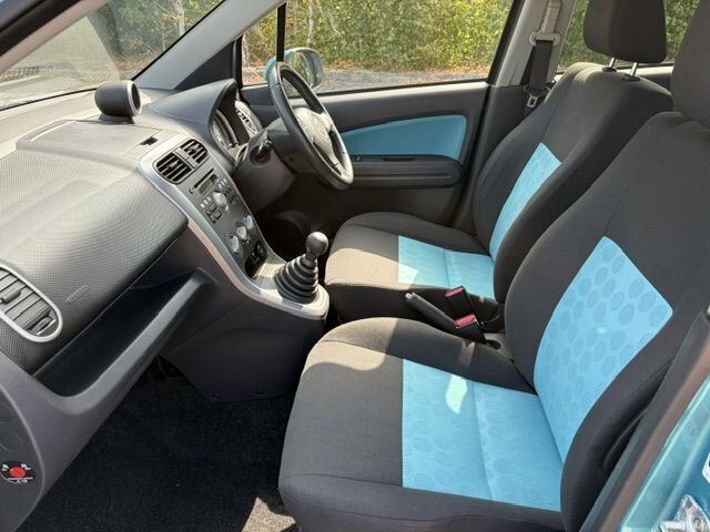 Suzuki Splash 1.0 12V Gls Mpv E... Red #18