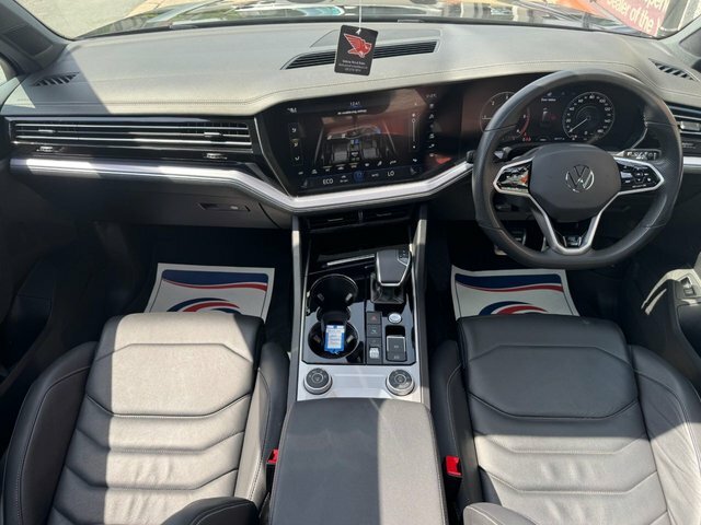 Volkswagen Touareg 3.0 Tdi V6 Black Edition Suv Tiptronic Black #12