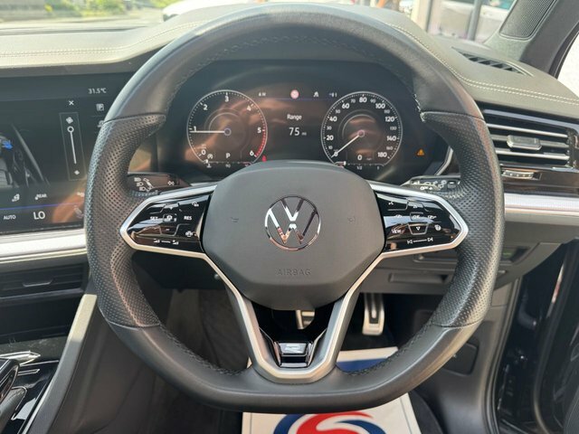 Volkswagen Touareg 3.0 Tdi V6 Black Edition Suv Tiptronic Black #17